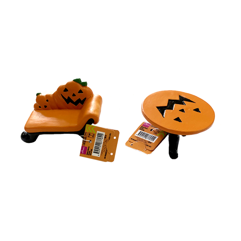 Halloween Miniature Ornament Chair and Table