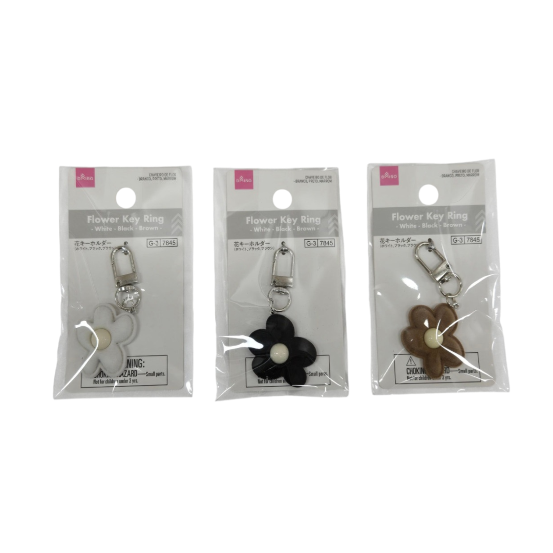 Flower Key Ring White/Black/Brown