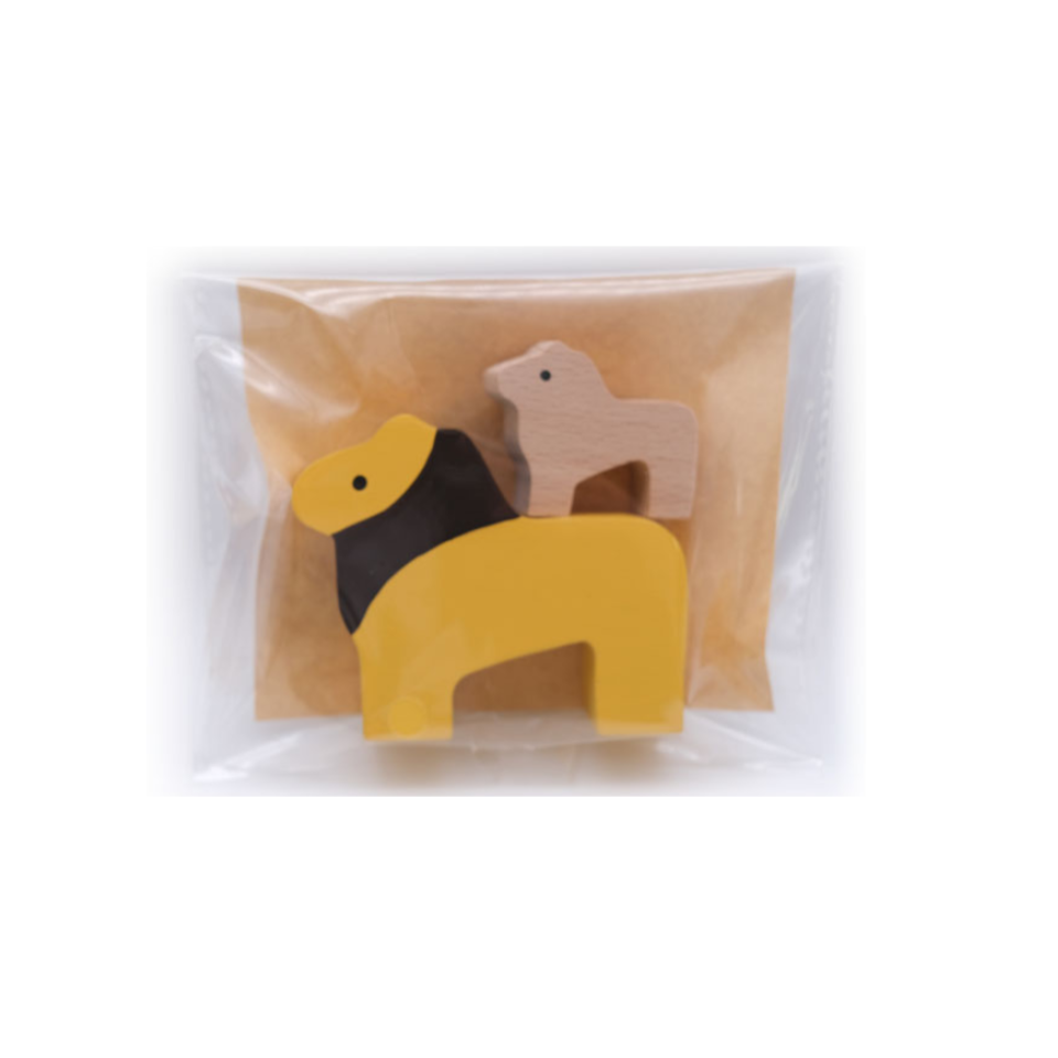 Wooden Animal Parent and Child Lion
