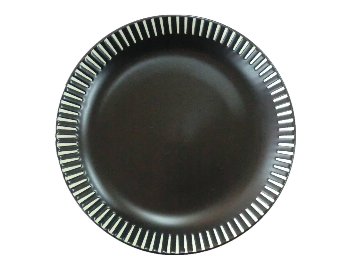 Plate Modern Stripes Black 16.8cm