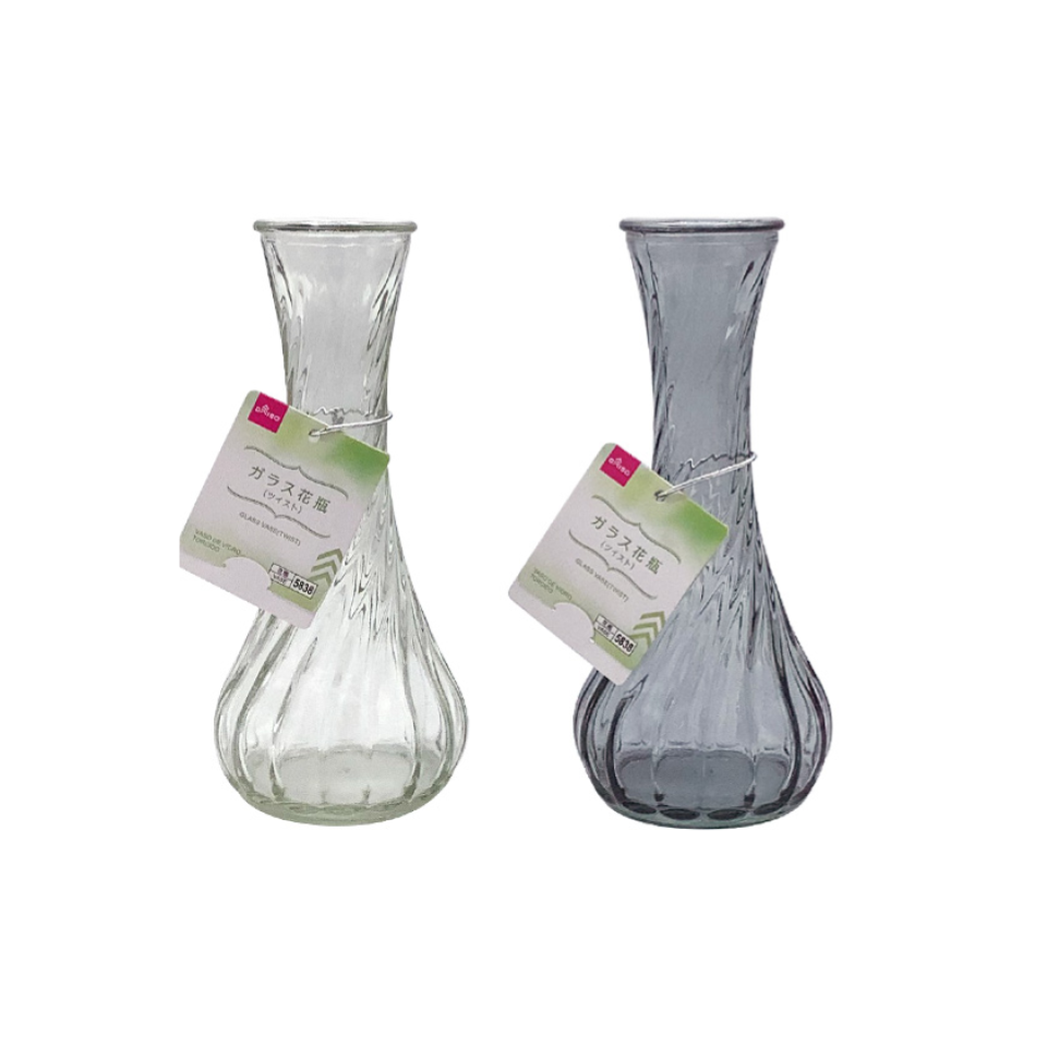 Glass Vase Twist – DAISO SINGAPORE