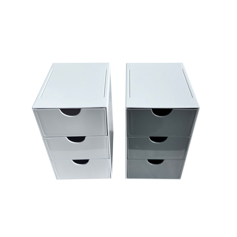 Three Tiered Drawer Case