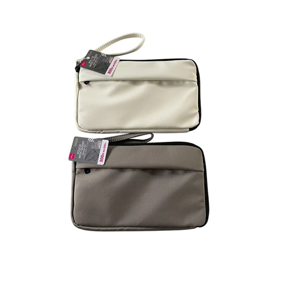 Pouch with Gusset Handle Graige Off